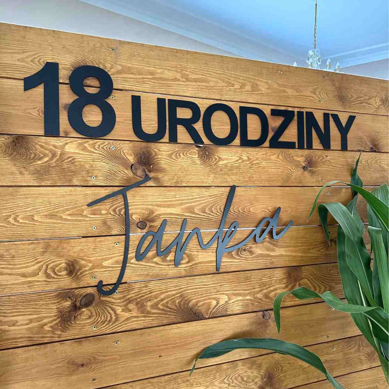 Personalizowany napis na ściankę